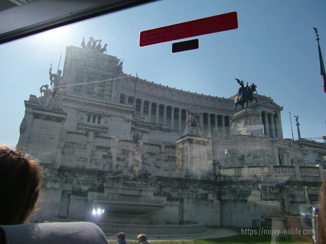 ローマヴェネツィア広場ヴィットーリオ・エマヌエーレ2世記念堂